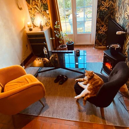 Chambre Hotes Montpinchon Екстер'єр фото